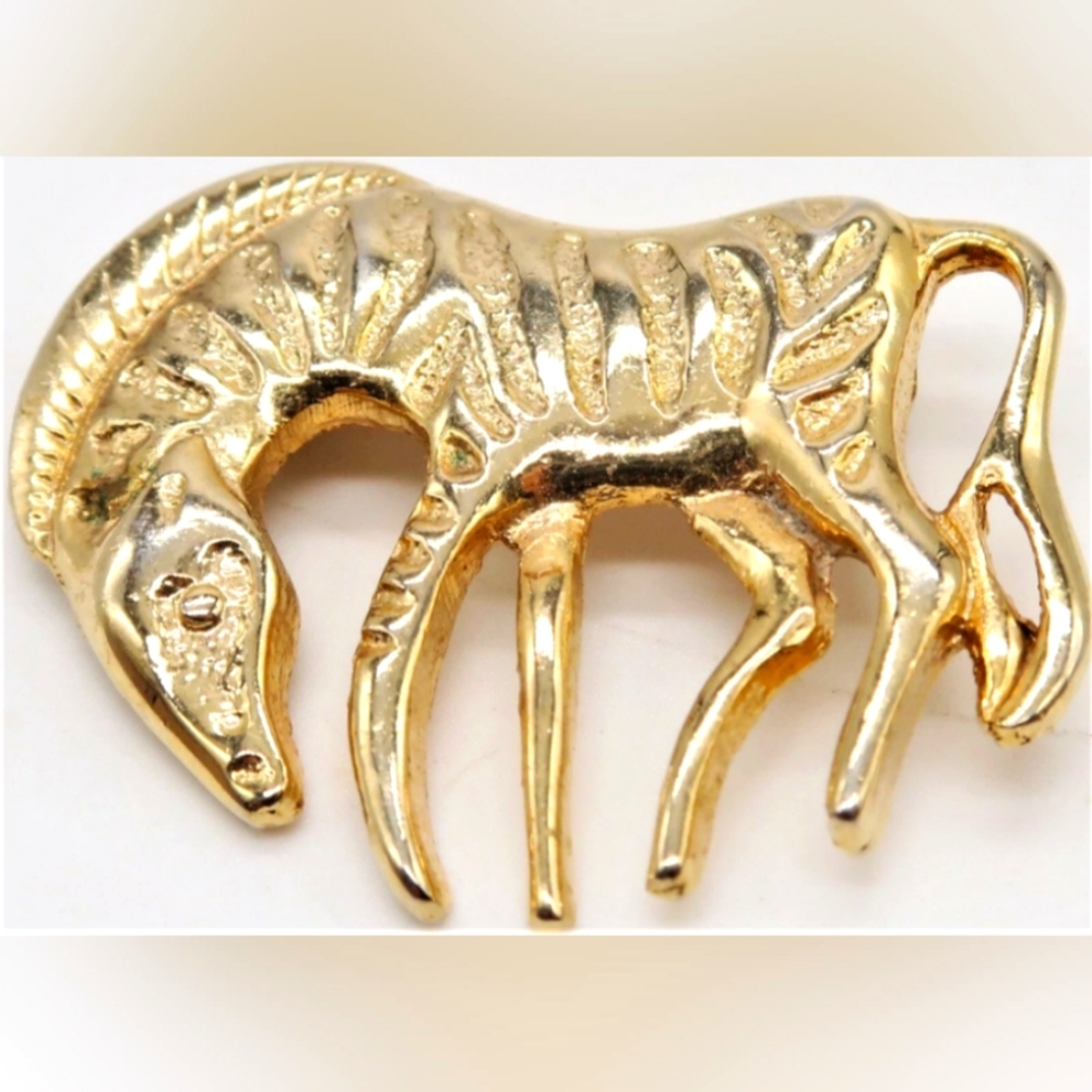Vintage 1980's Zebra Gold Tone Brooch Pin